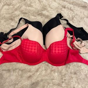 Lots of prima Donna bra. Great condition.